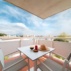 https://vista-roses-mar-apartamento-con-piscina.topcostabravahotels.com